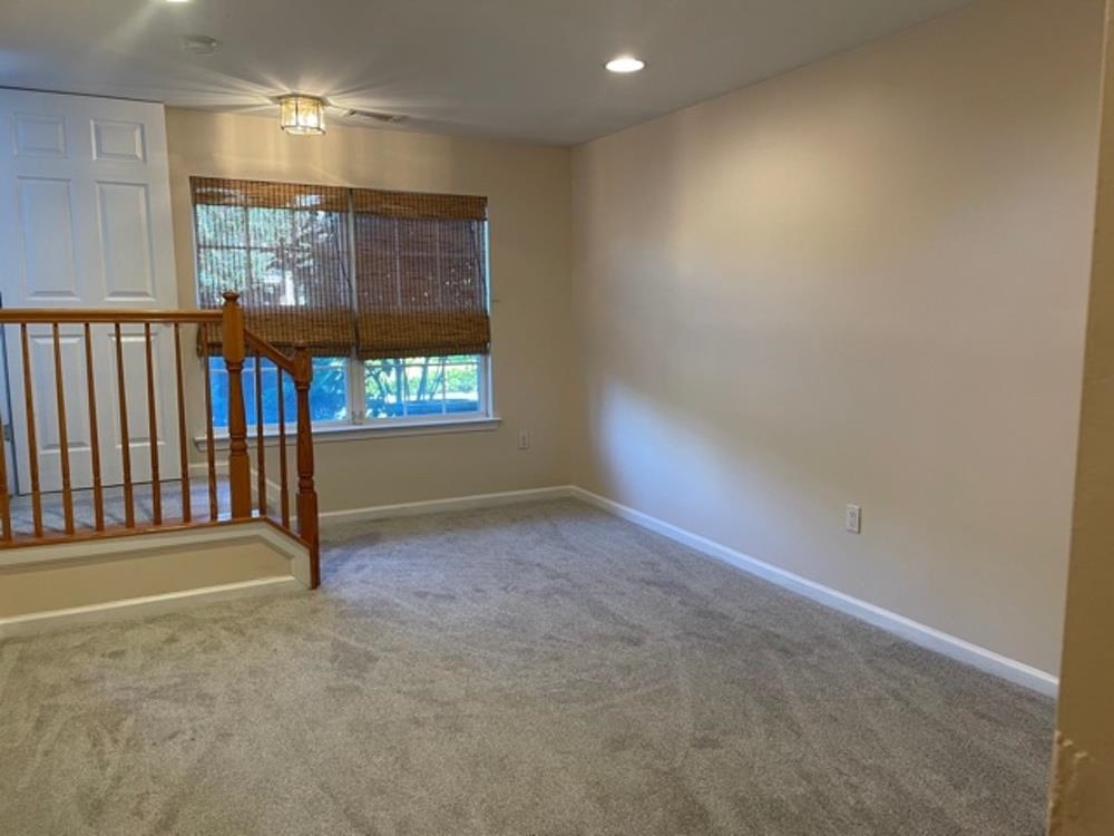 2 TOTTENHAM CT