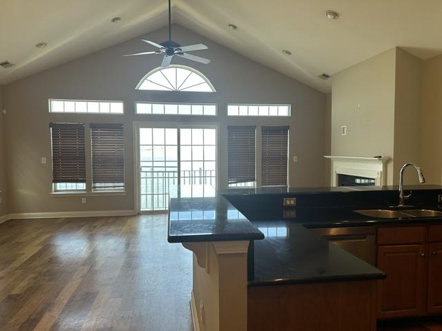 39 LEE CT