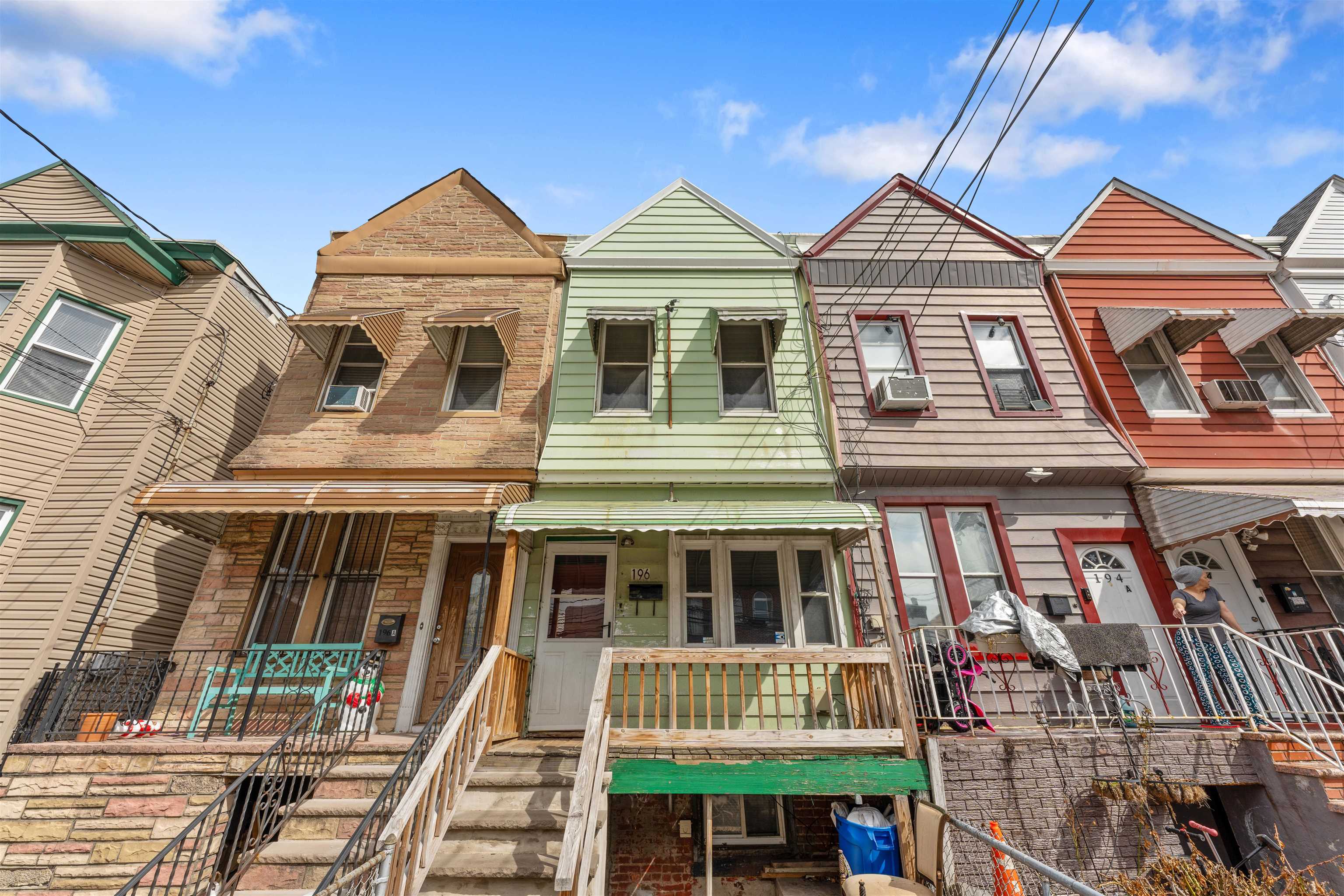 196 Union St Jc Bergen Lafayett NJ