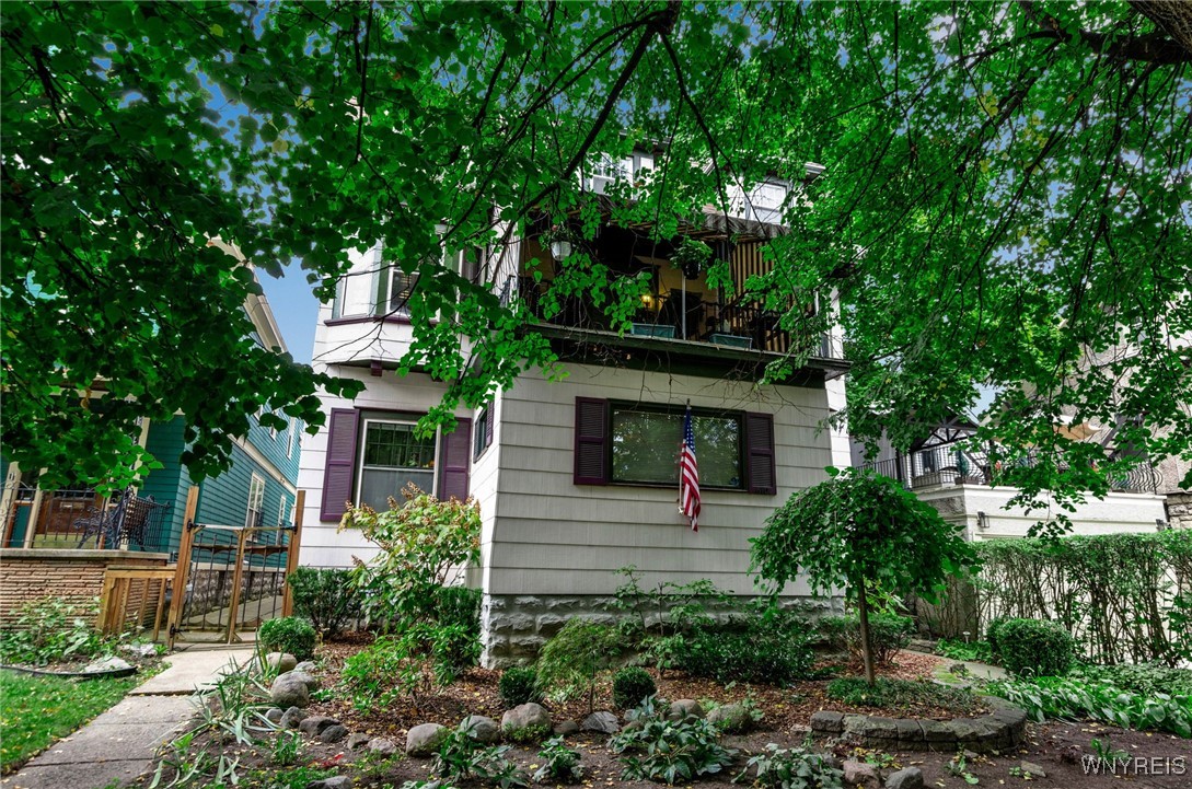 610 Ashland Avenue