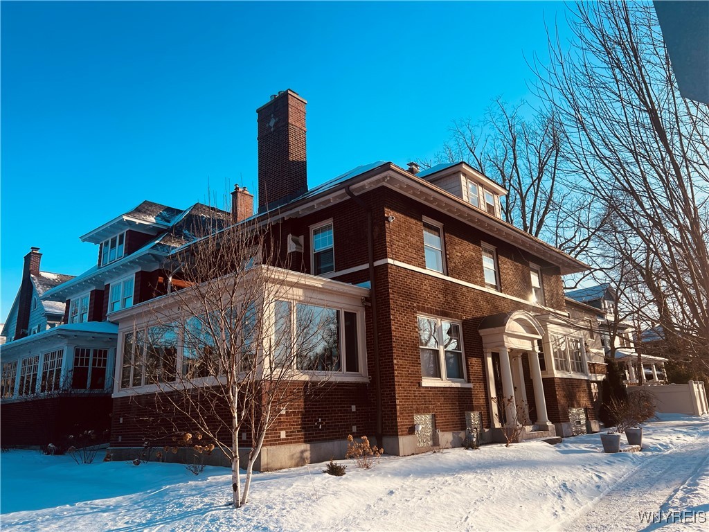 50 Jewett Parkway