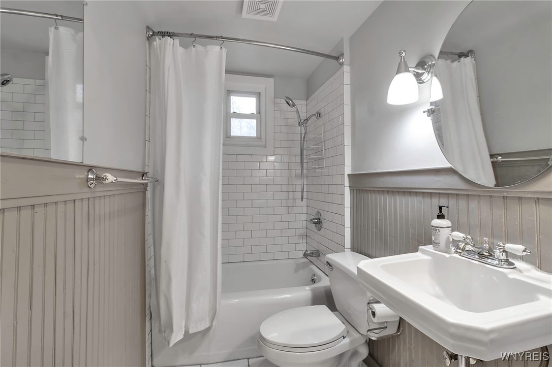 54 High Park Boulevard