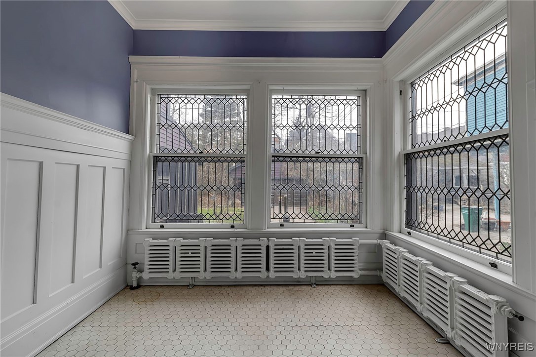 639 Lafayette Avenue