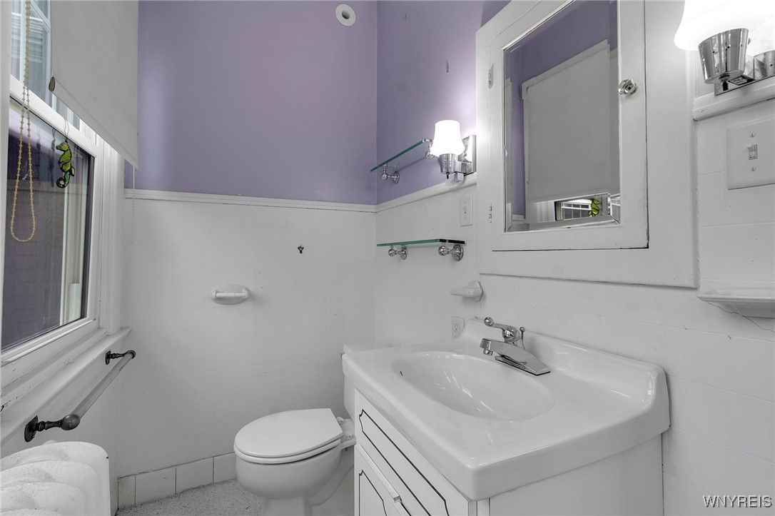 639 Lafayette Avenue