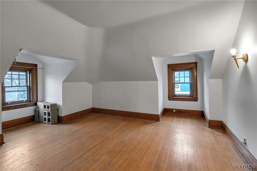 639 Lafayette Avenue