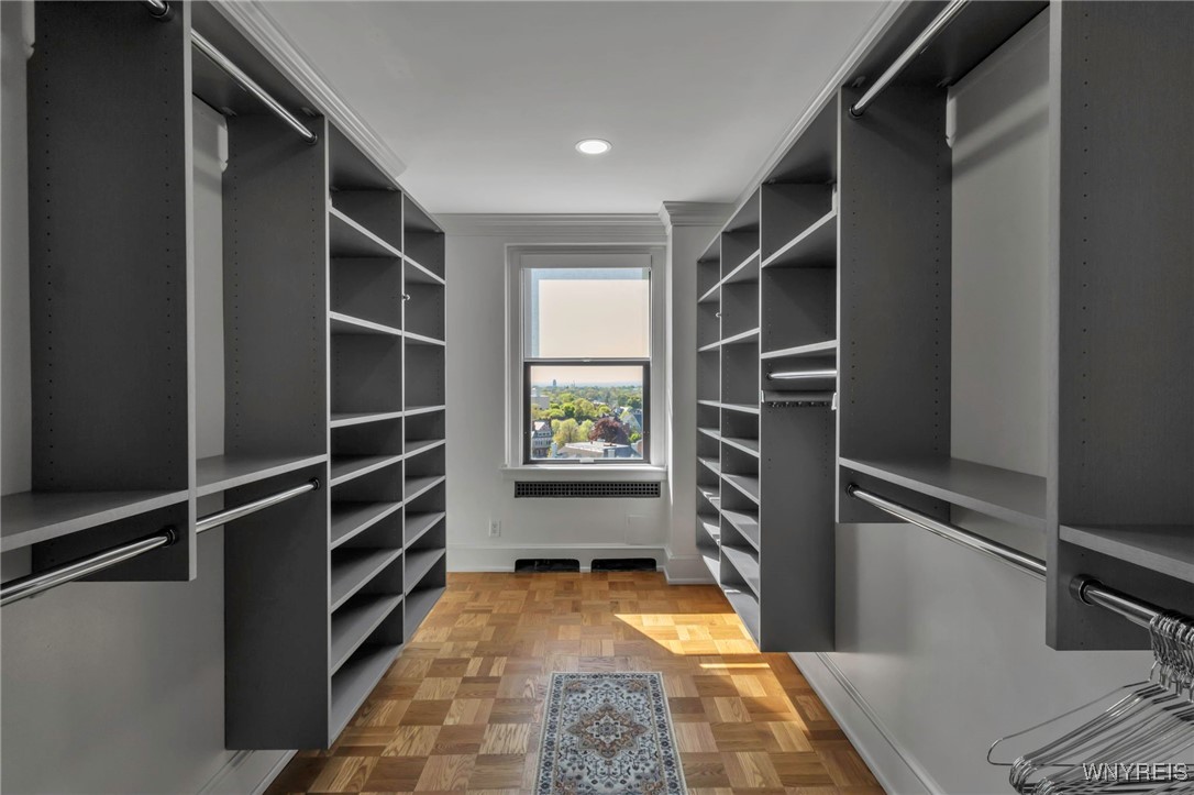 800 West Ferry Street 9D