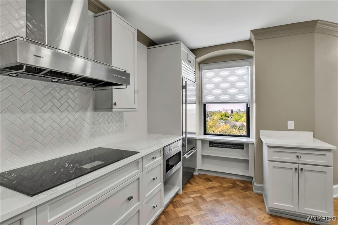 800 West Ferry Street 9D