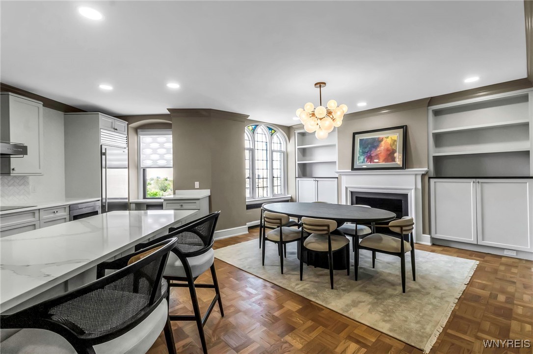 800 West Ferry Street 9D