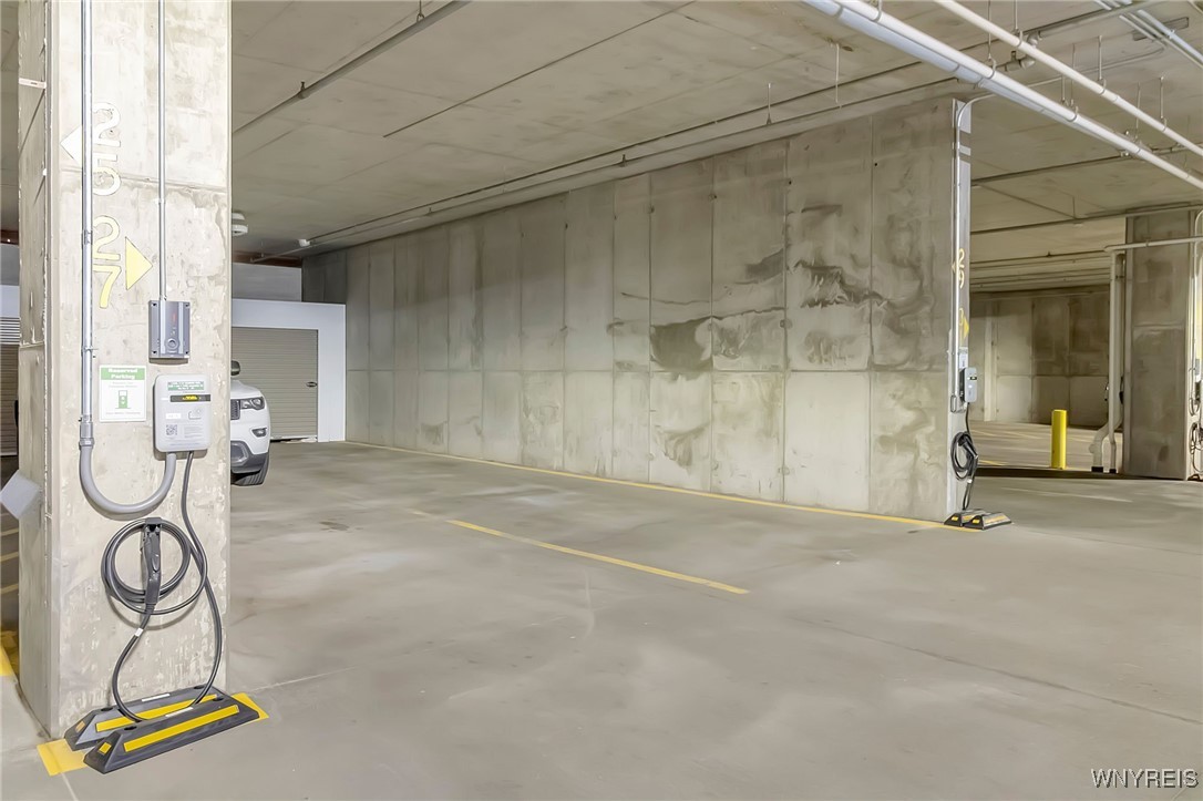 132 Lakefront Boulevard 403