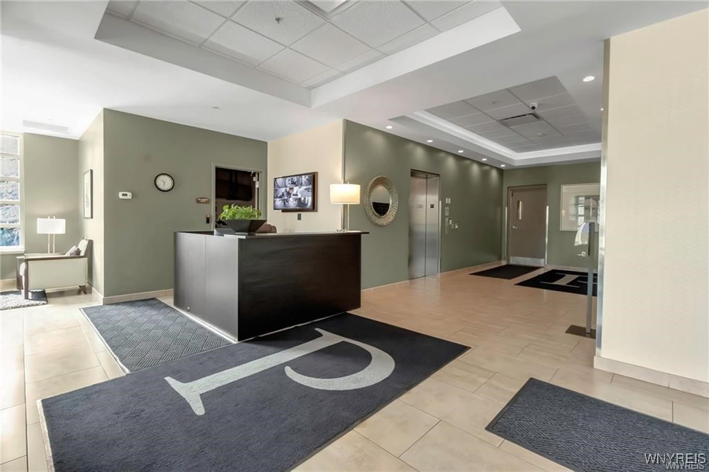 132 Lakefront Boulevard 403