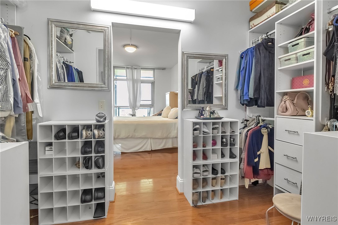 132 Lakefront Boulevard 403