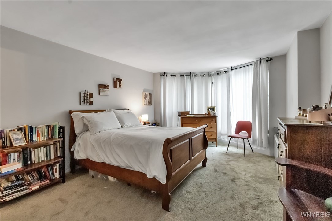 849 Delaware Avenue 204