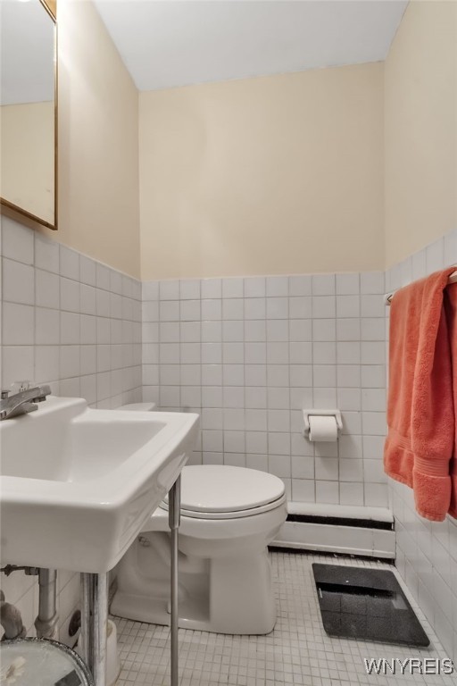 849 Delaware Avenue 204