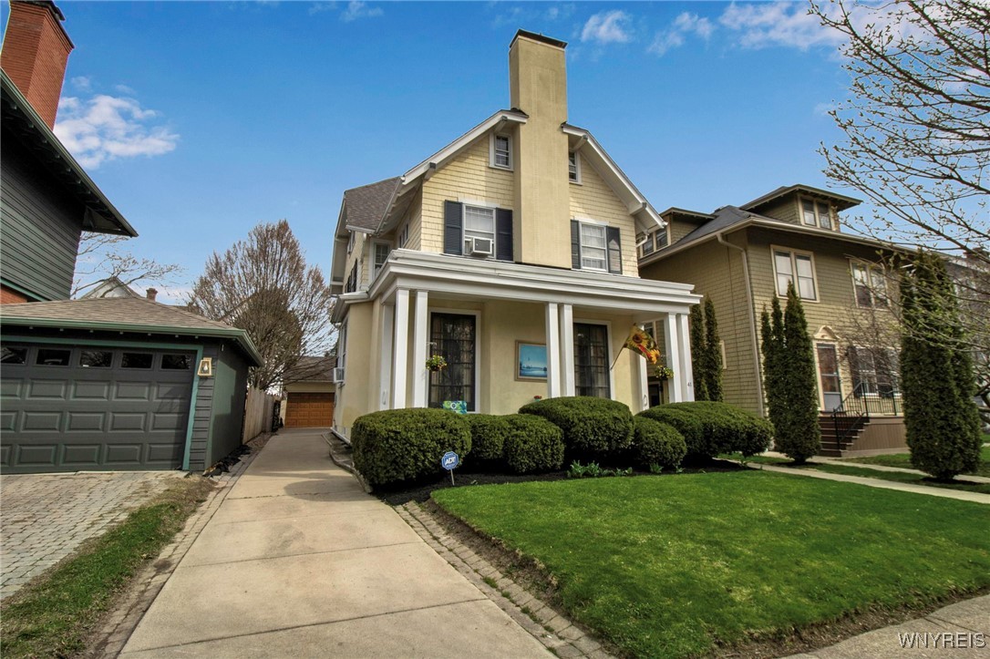 41 Saybrook Place