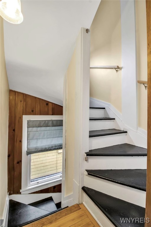 41 Saybrook Place