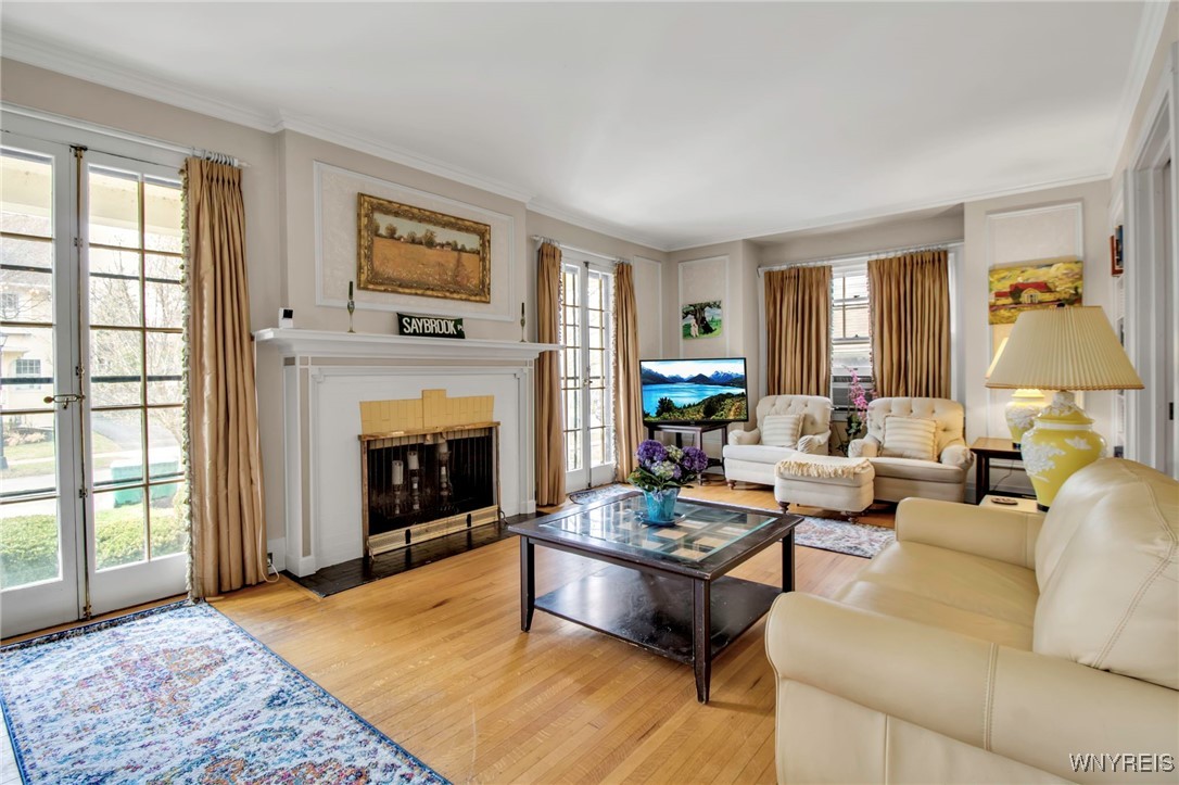 41 Saybrook Place