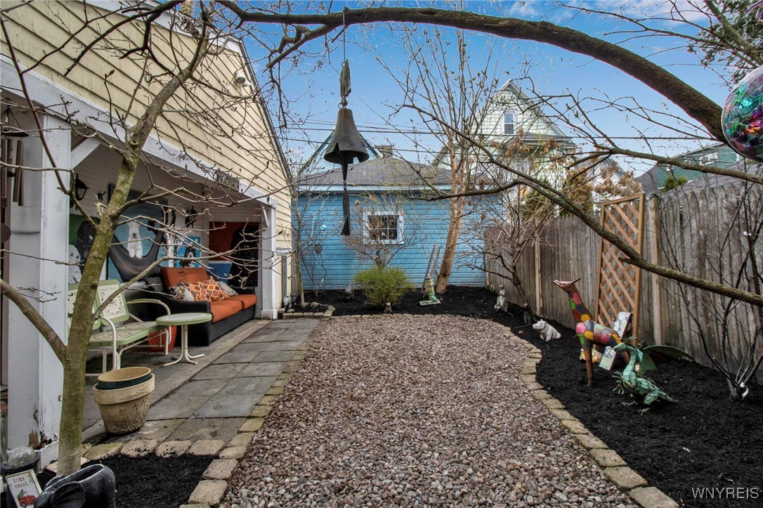 41 Saybrook Place