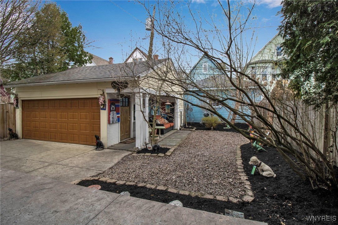 41 Saybrook Place