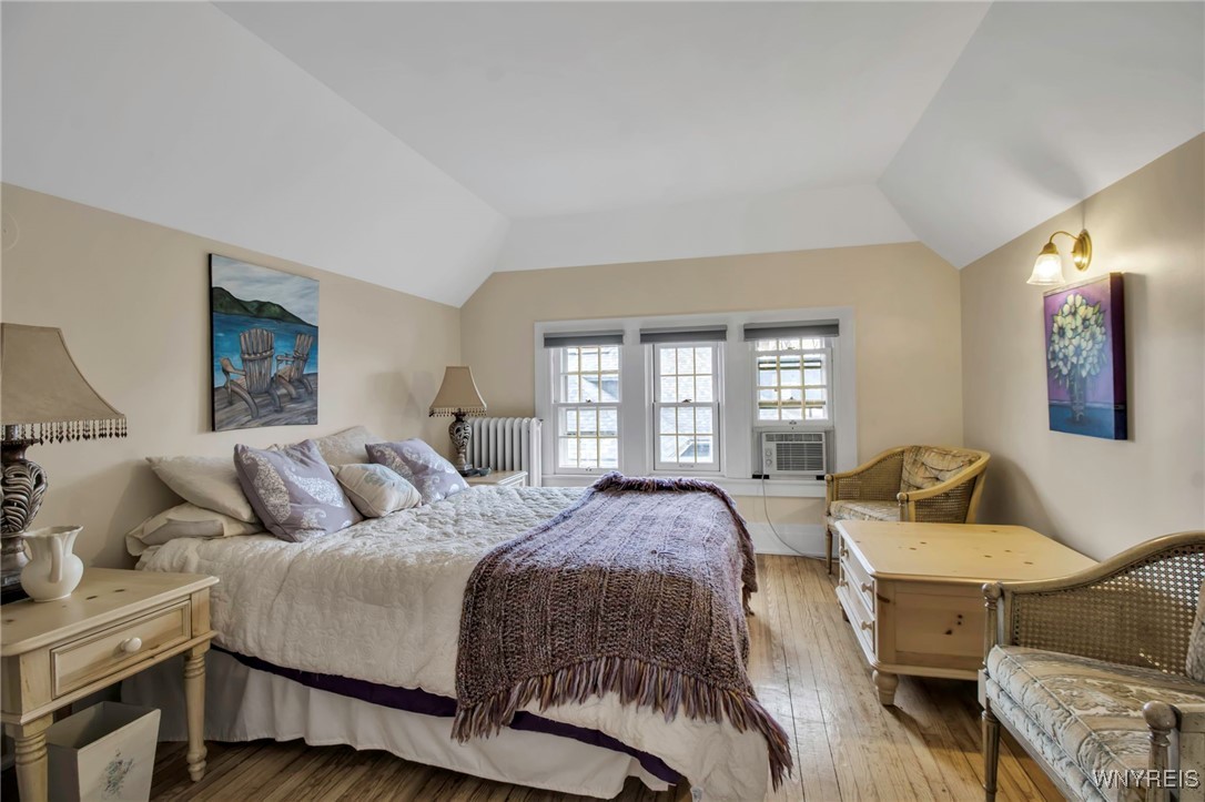 41 Saybrook Place