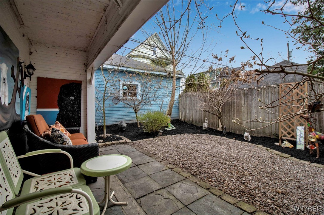41 Saybrook Place