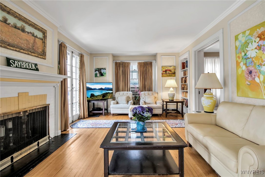 41 Saybrook Place