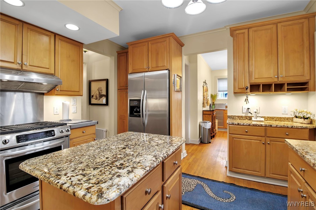 41 Saybrook Place