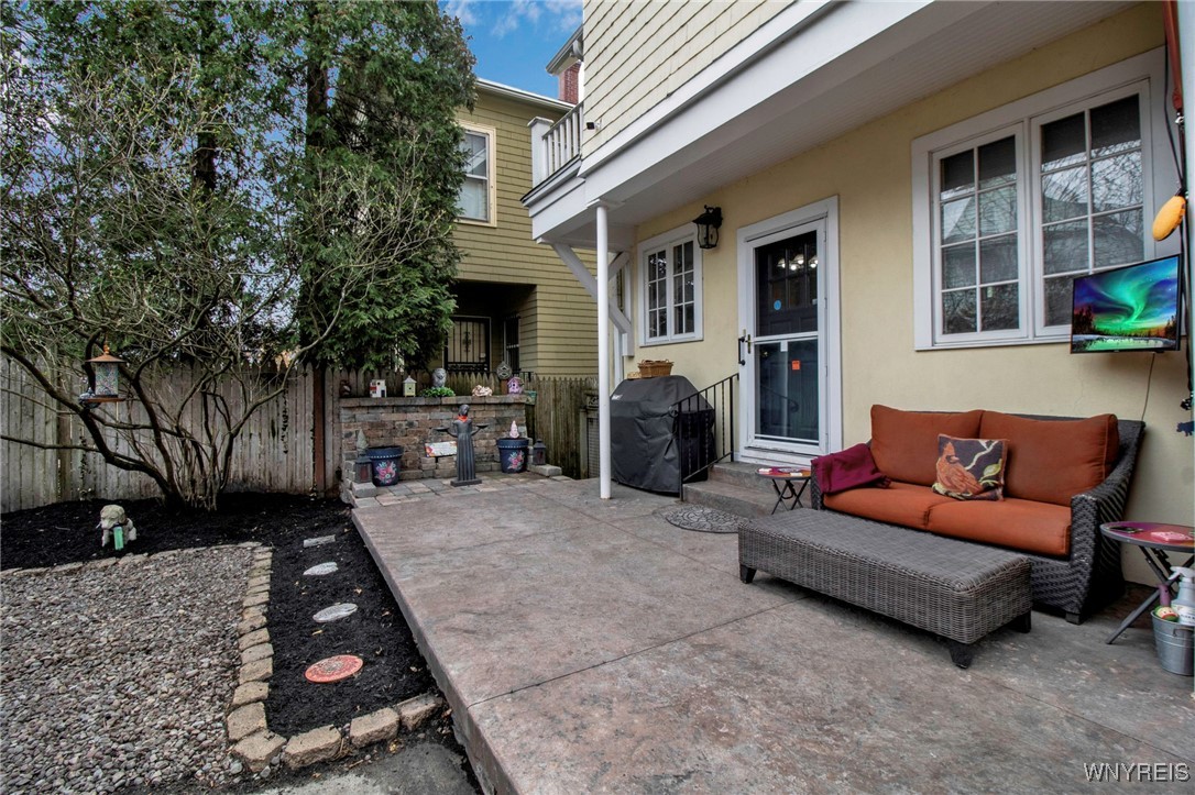41 Saybrook Place