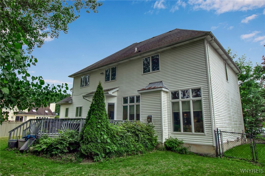 152 Pino Verde Lane