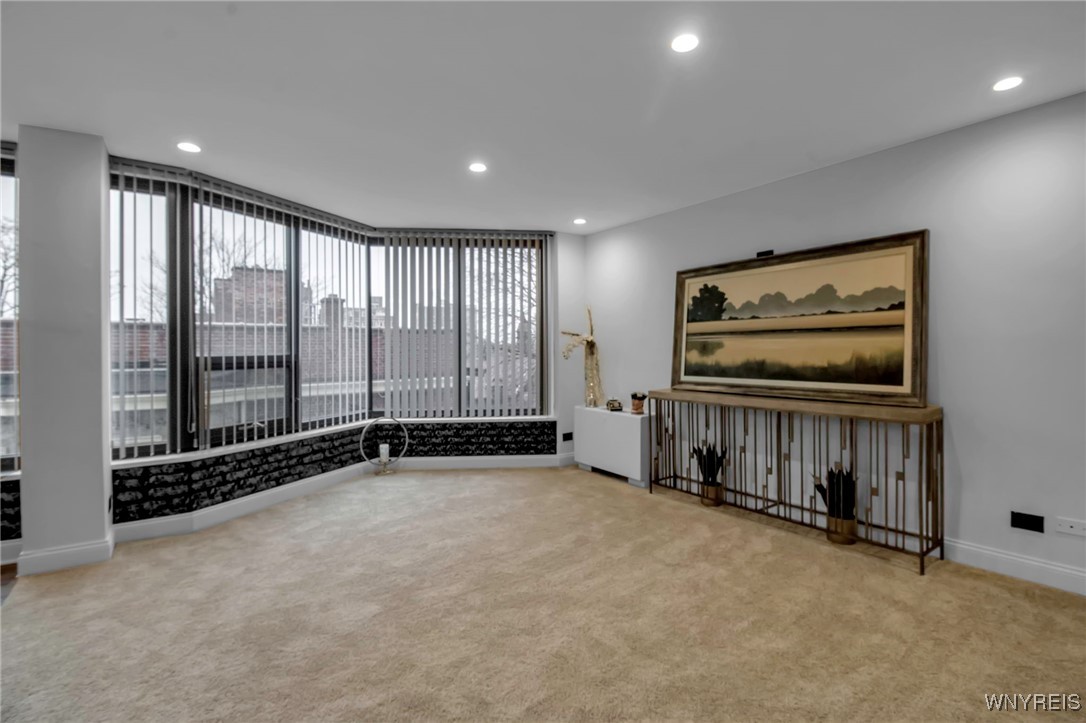 849 Delaware Avenue 404