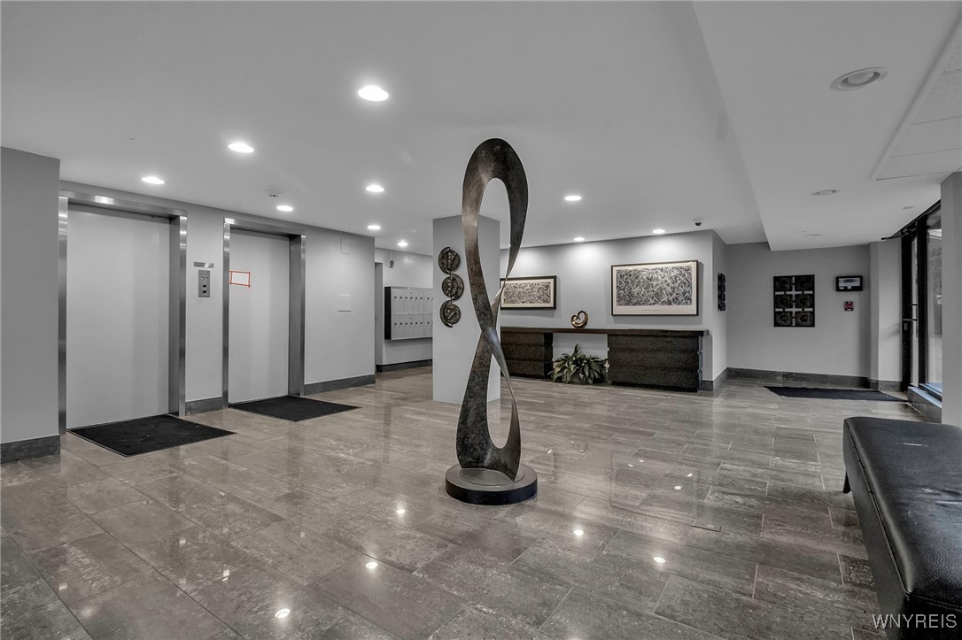 849 Delaware Avenue 404