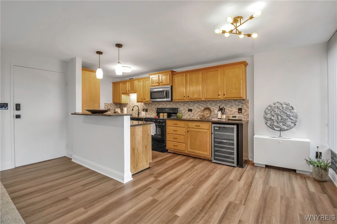 849 Delaware Avenue 404