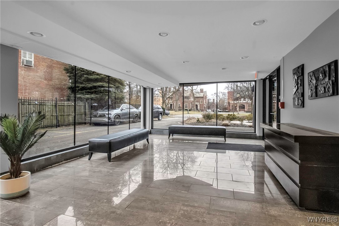849 Delaware Avenue 404