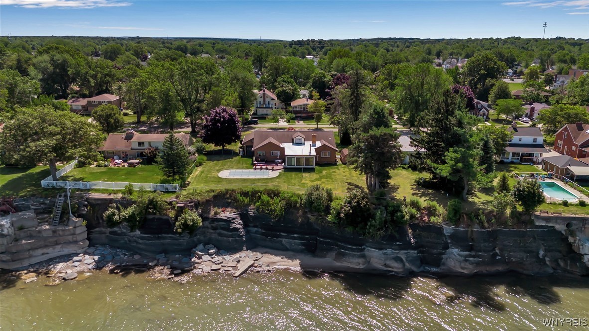 4794 Clifton Parkway