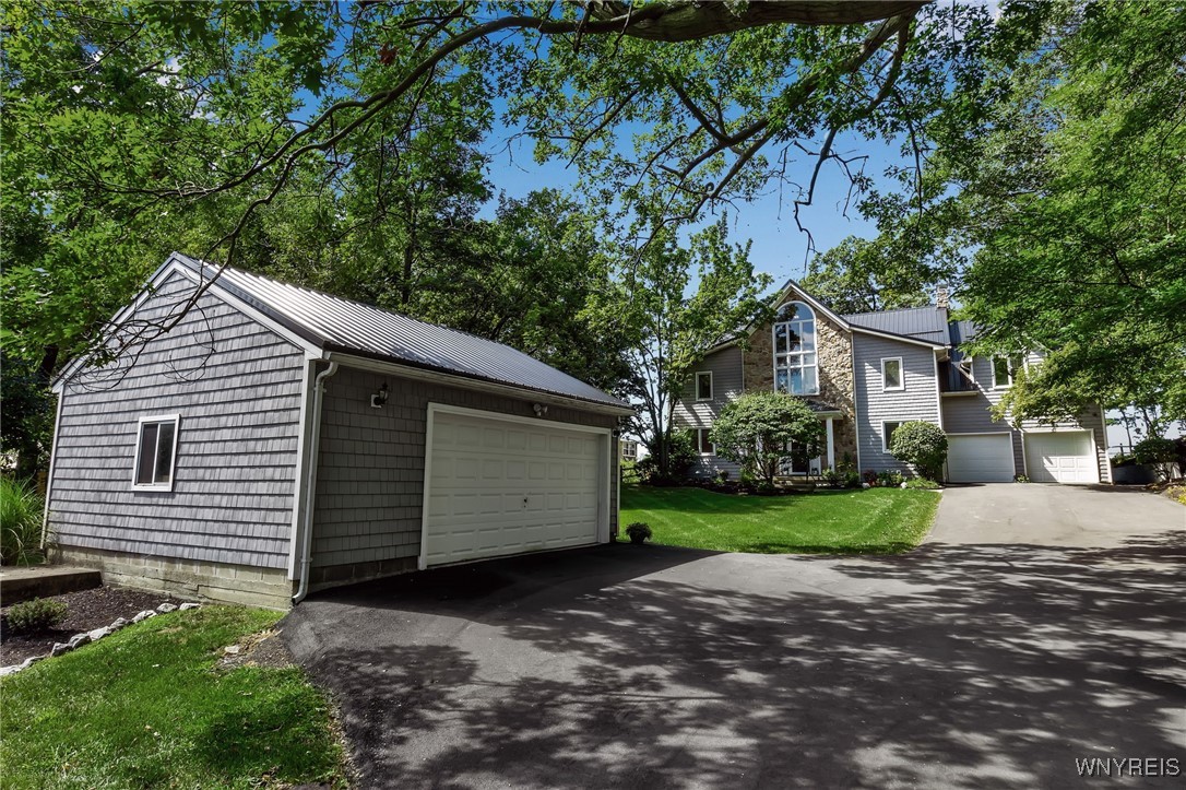565 Wendt Road