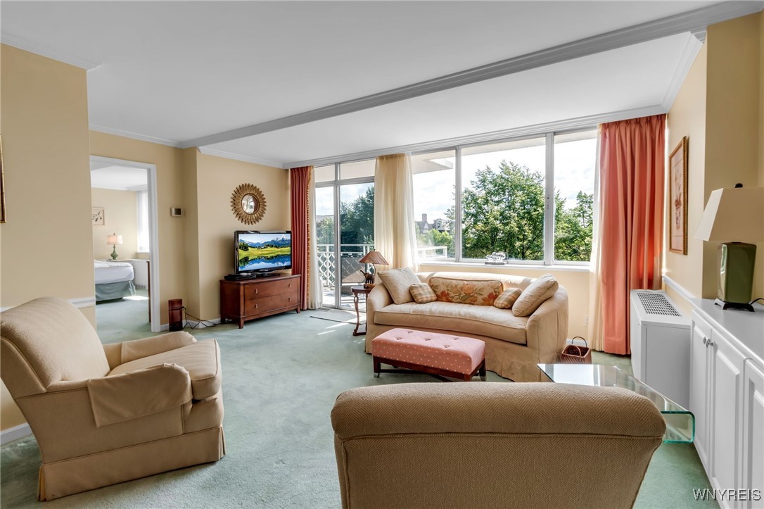 1088 Delaware Avenue 3C