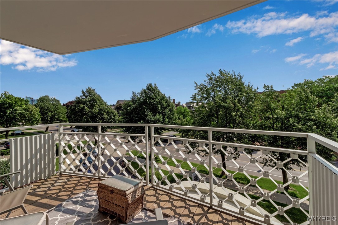 1088 Delaware Avenue 3C