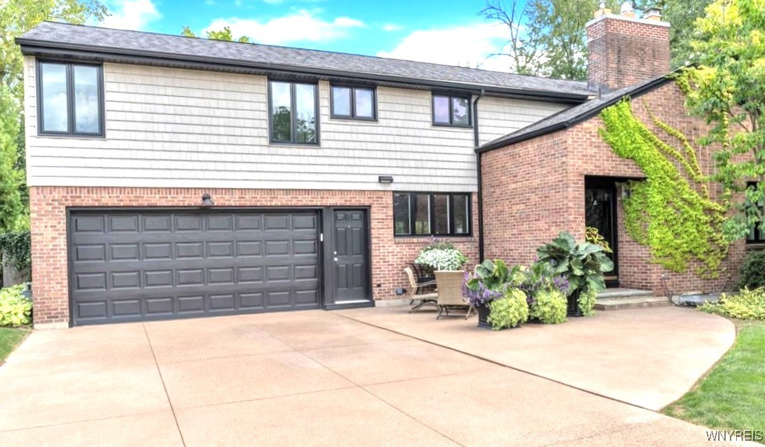 23 Dana Road