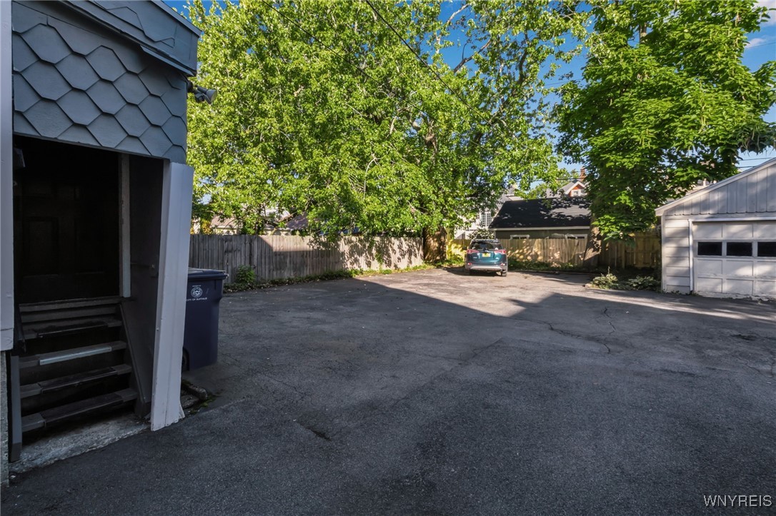 448 West Delavan Avenue