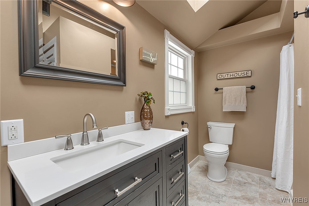 138 Tanglewood Drive West