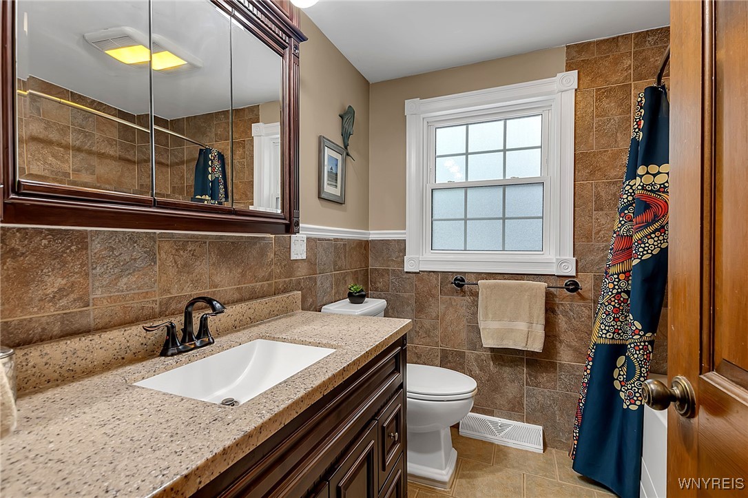 138 Tanglewood Drive West