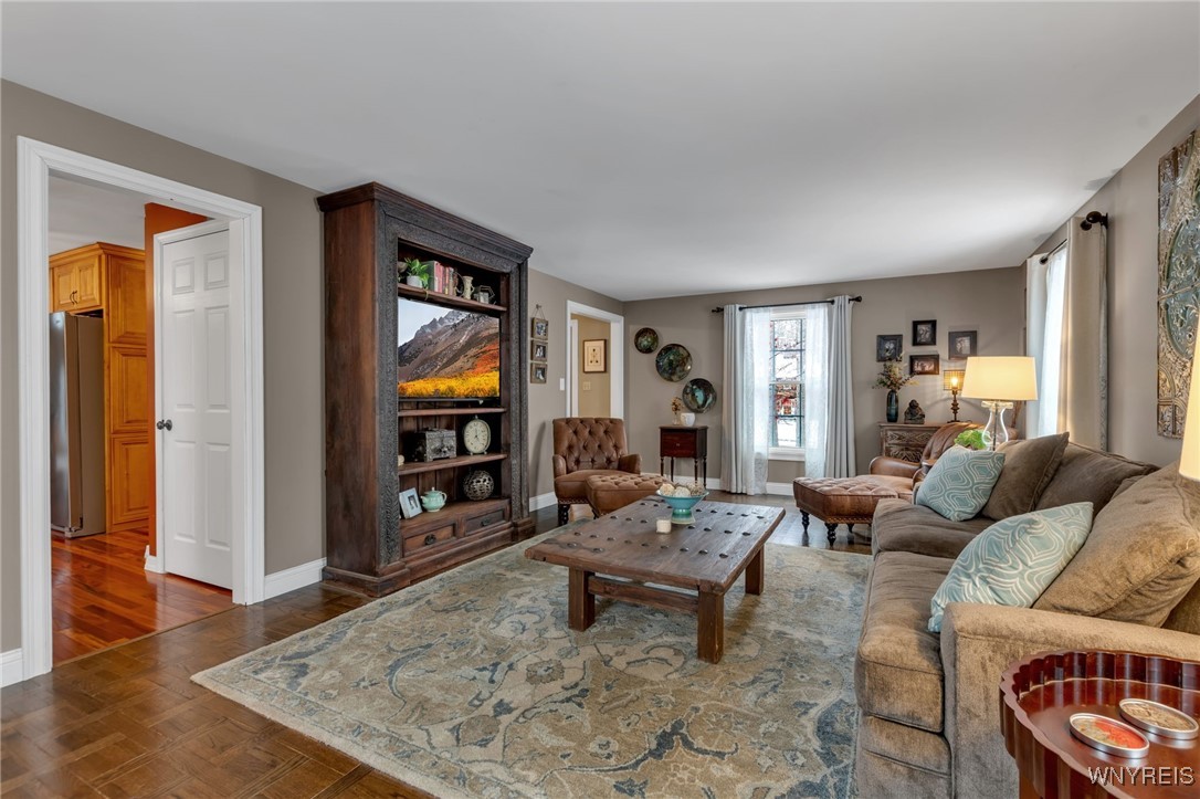 138 Tanglewood Drive West