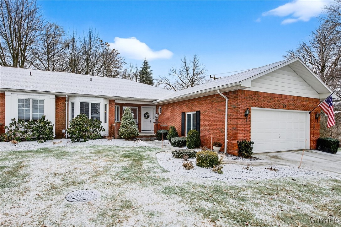 35 Hampton Hill Drive