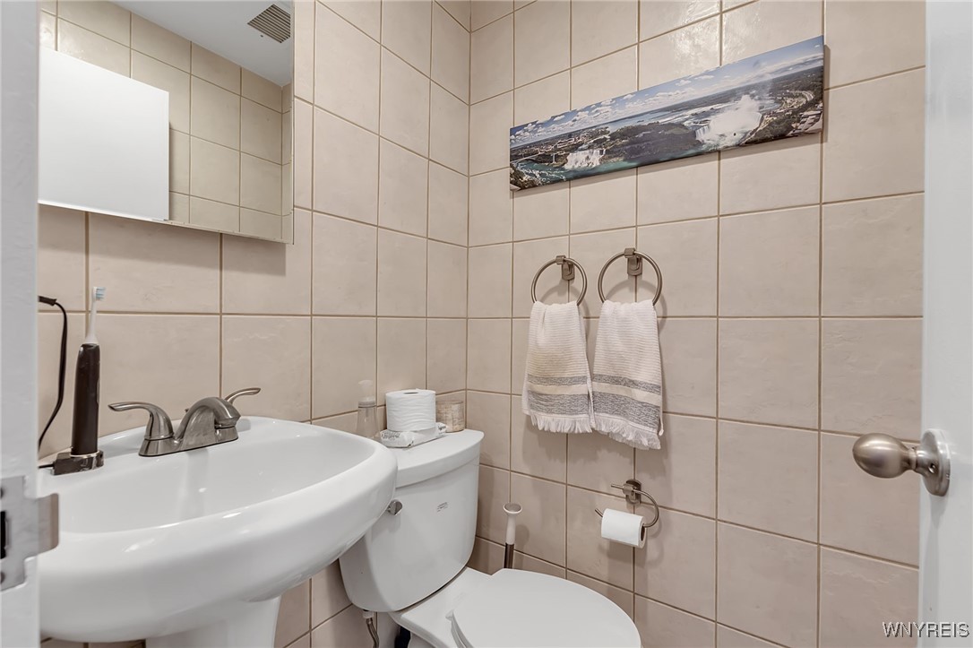 849 Delaware Avenue 801