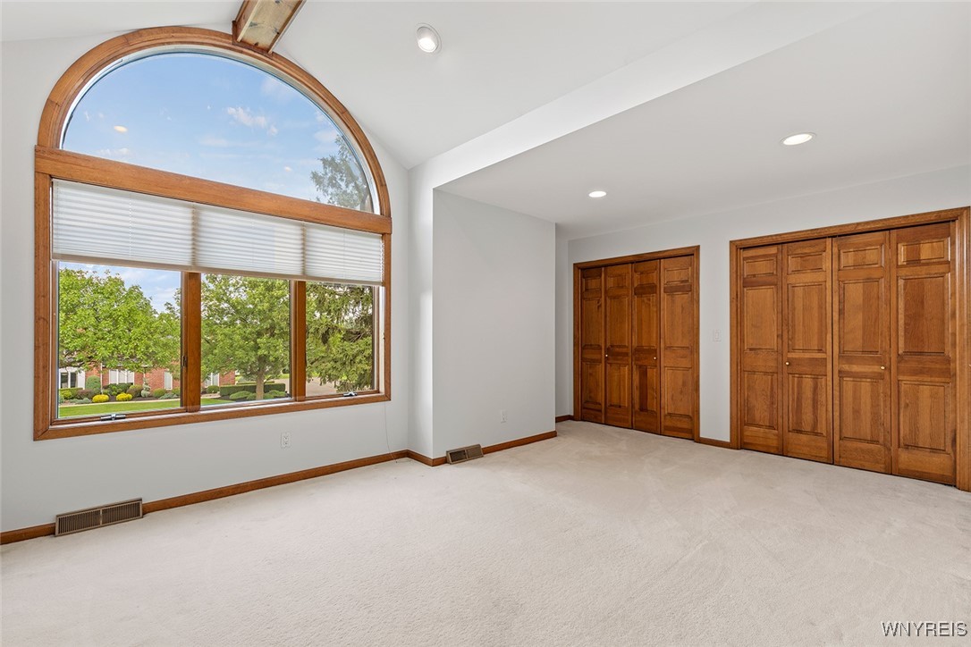 36 South Woodside Lane