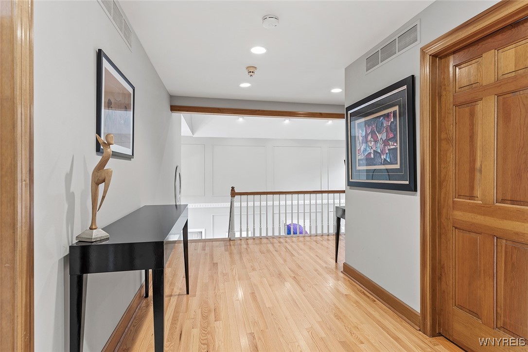 36 South Woodside Lane