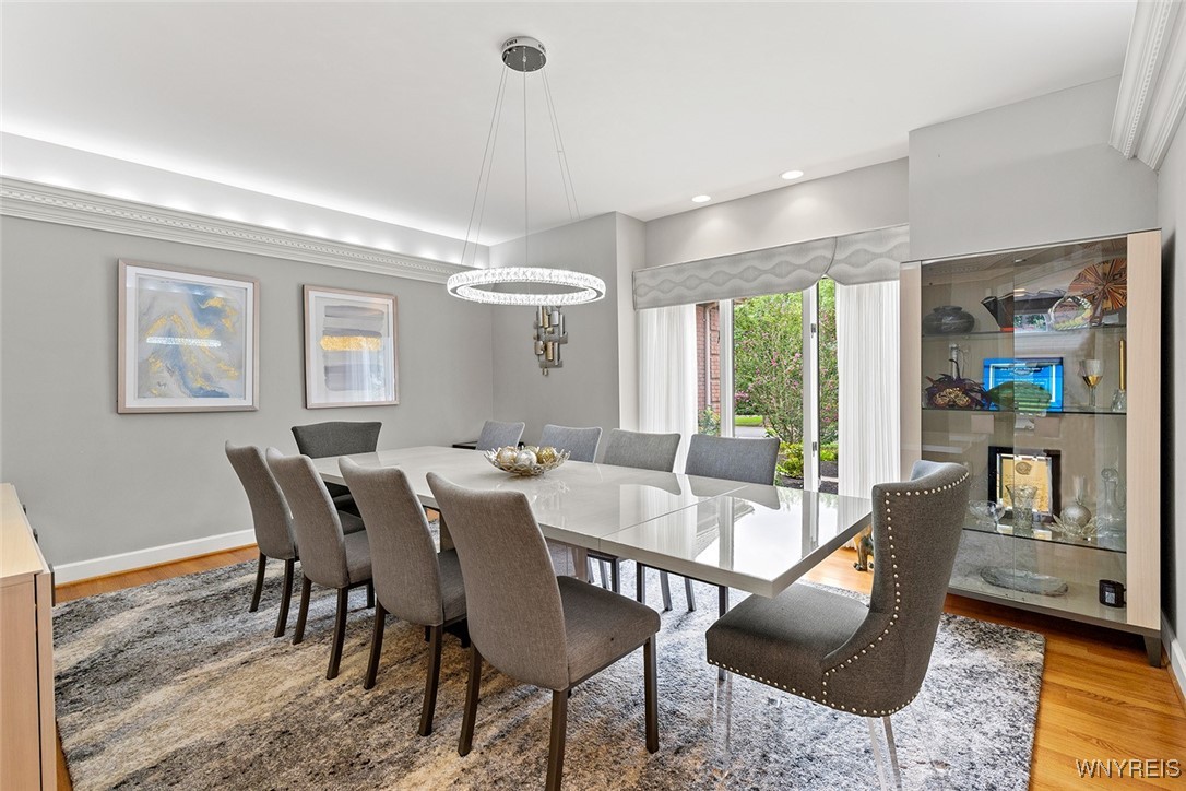 36 South Woodside Lane