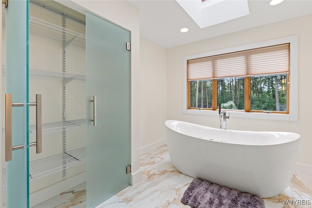 36 South Woodside Lane