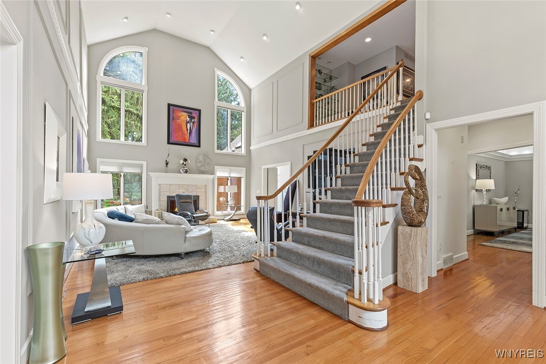 36 South Woodside Lane