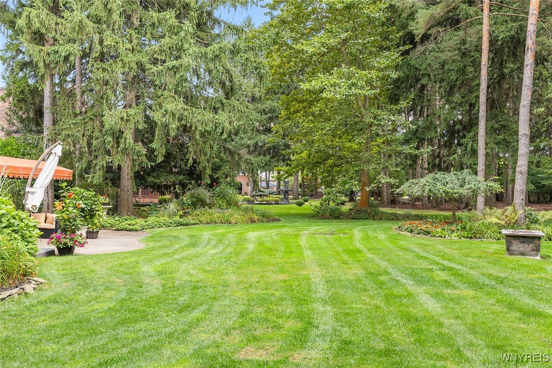 36 South Woodside Lane