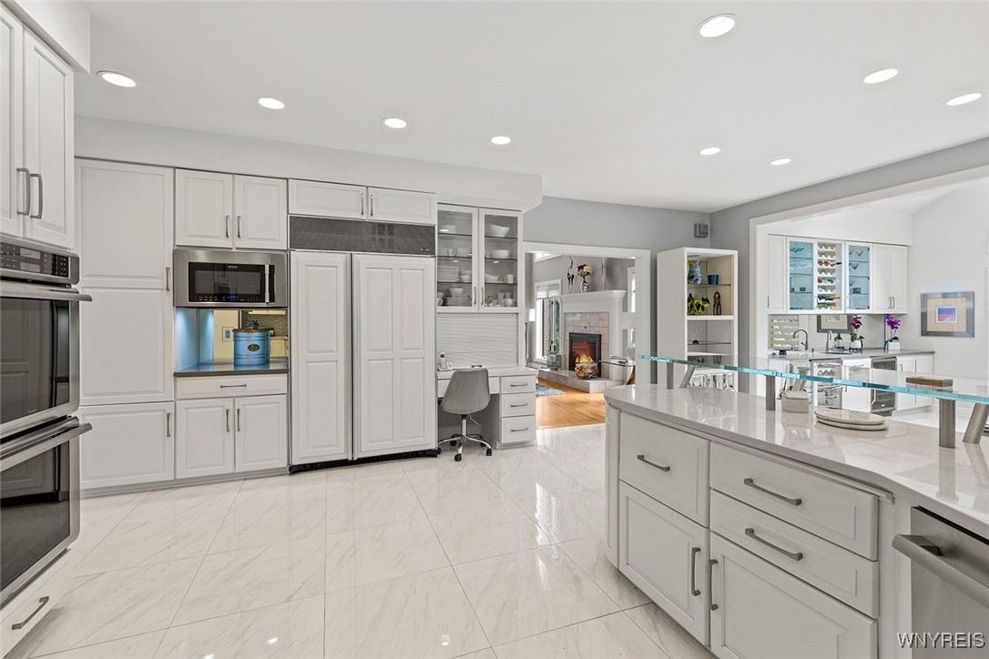 36 South Woodside Lane